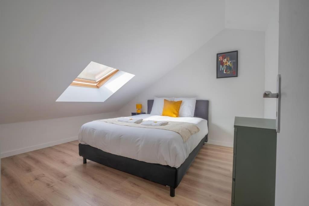 Le Boulingrin Apartment Reims Bagian luar foto