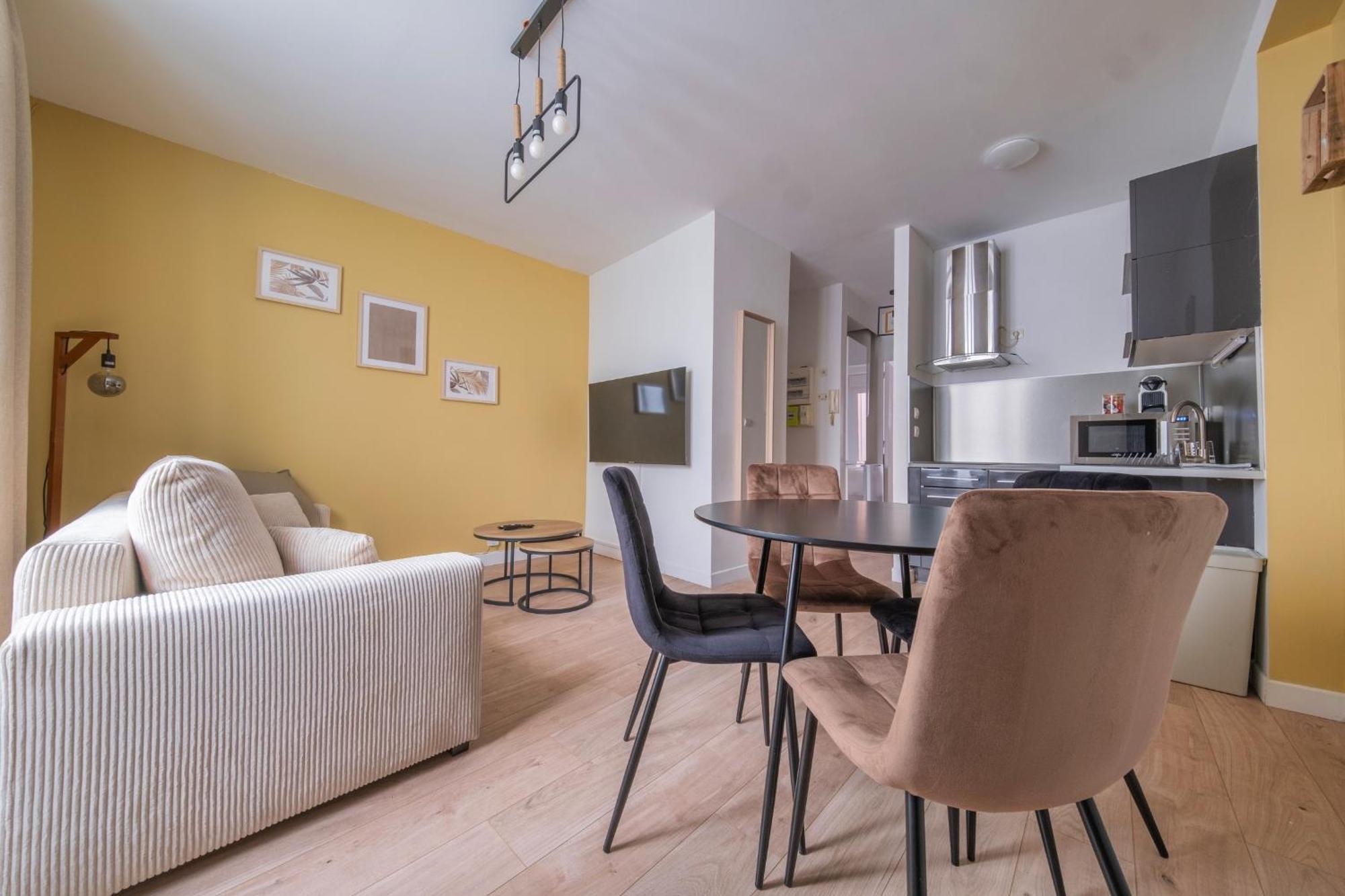 Le Boulingrin Apartment Reims Bagian luar foto